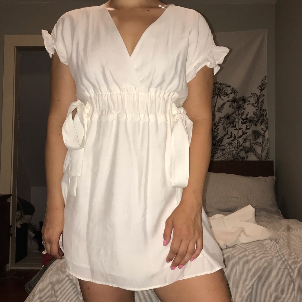 WHITE ZARA DRESS ☁️🎂🤍